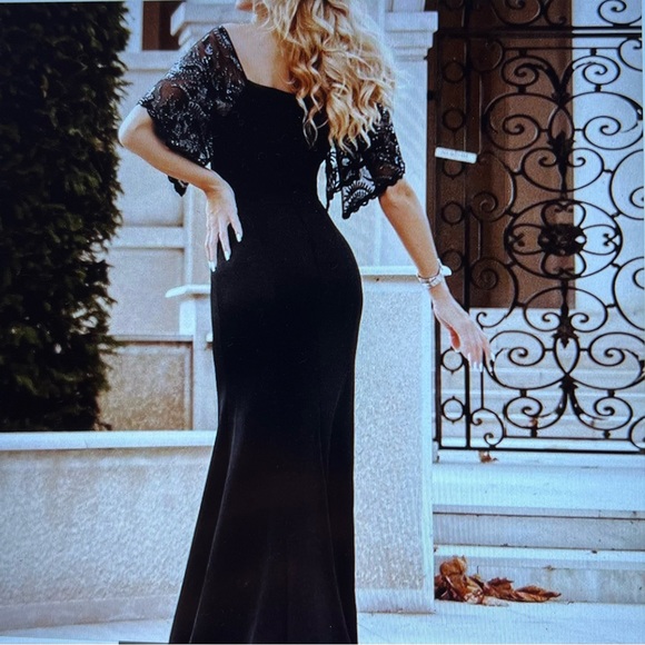 V Neck maxi Bodycon evening dress - Picture 5 of 9
